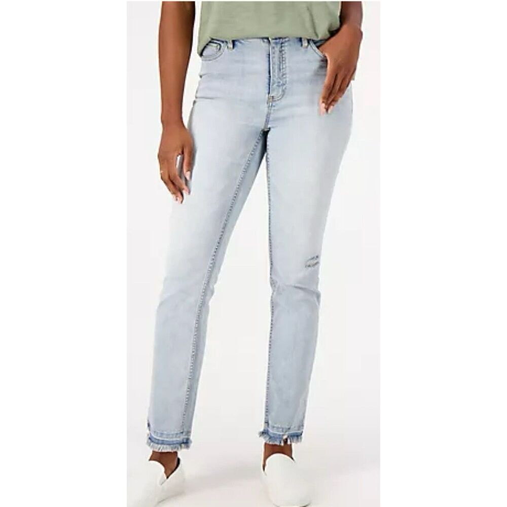 NEW‎ Candace Cameron Bure Jeans Size 20WP Petite Pacific Denim Release Hem Blue
